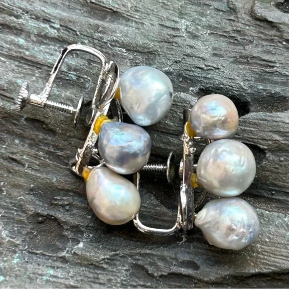 Vintage silver 925 mid century Japan 3 high luster Gray baroque Pearls Earrings
